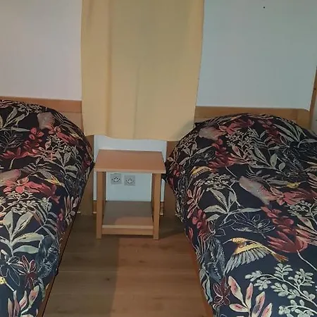 Chalet מלון Signy-le-Petit