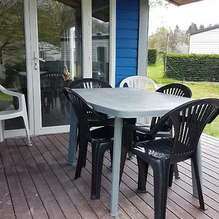 Chalet מלון Signy-le-Petit